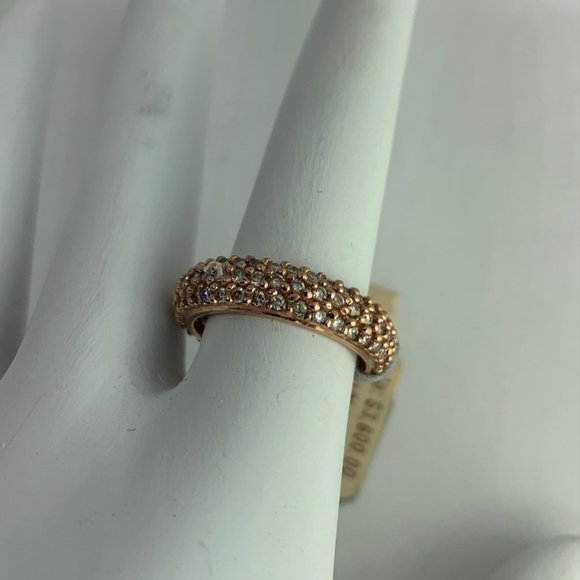 10kt Rose Gold and Diamond Women's Ring - Picture 3 of 6